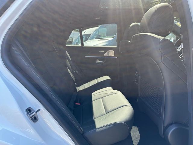 2025 Mercedes Benz GLE 450 4MATIC photo 21