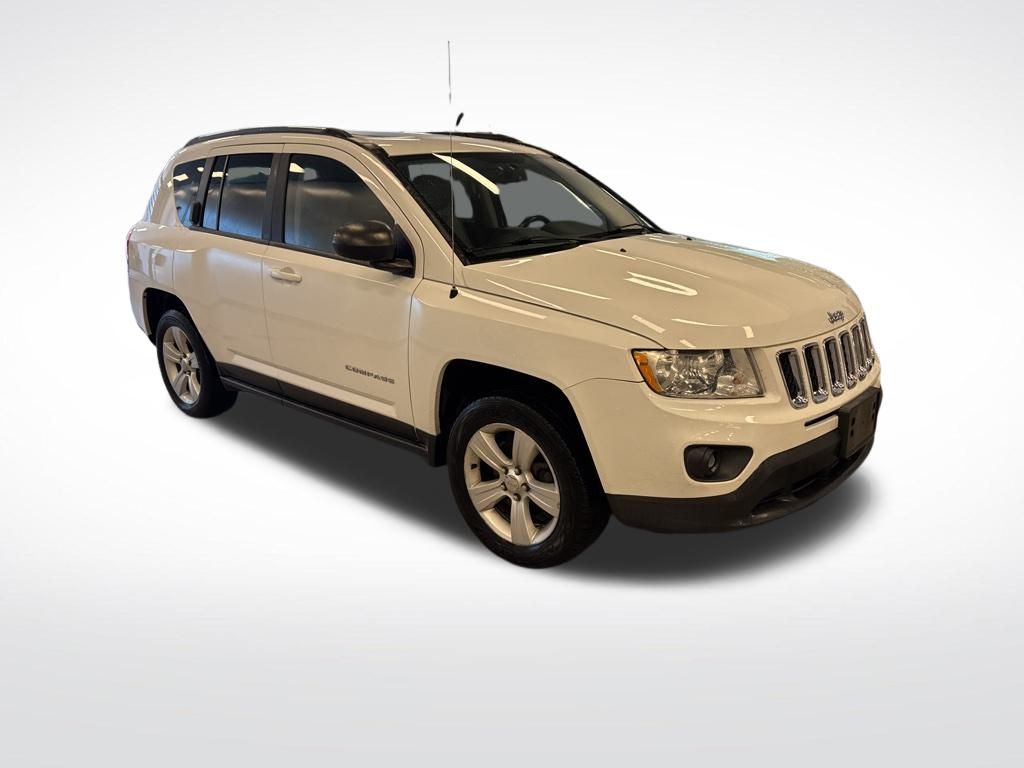 2013 Jeep Compass Latitude photo 5