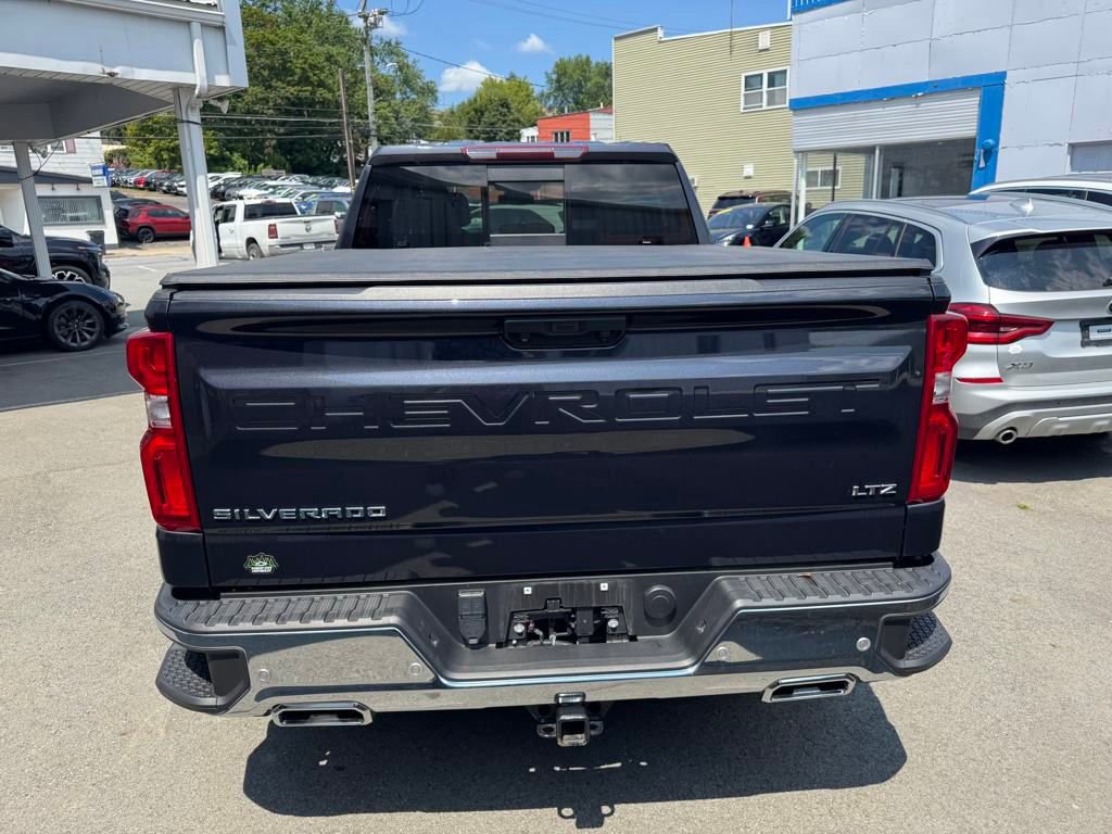 2023 Chevrolet Silverado 1500 LTZ photo 4
