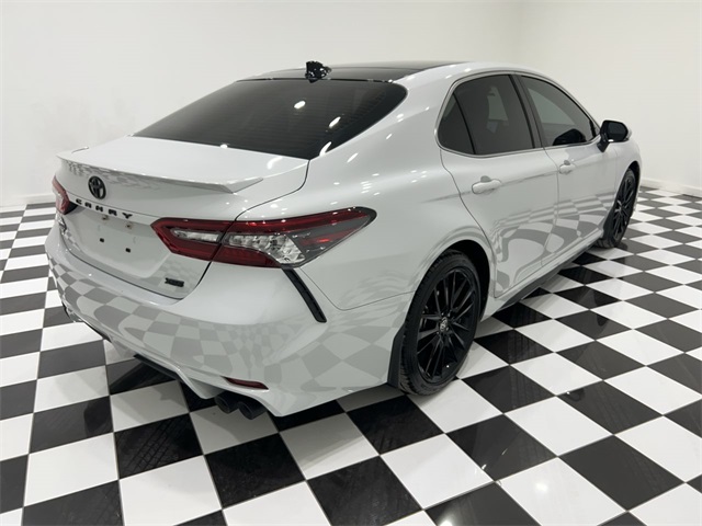2022 Toyota Camry XSE photo 5