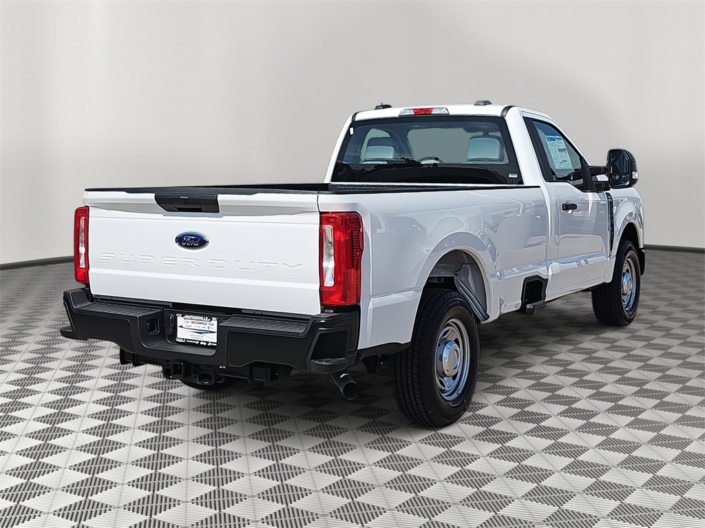2025 Ford F-250 XL photo 3