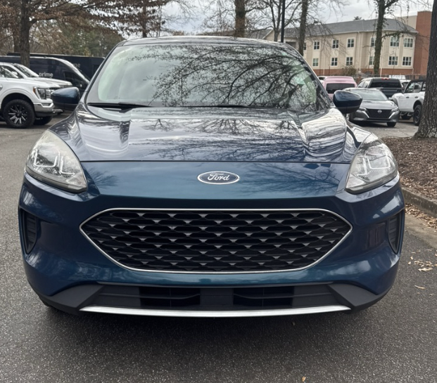 Used 2020 Ford Escape SE with VIN 1FMCU9G65LUA09141 for sale in Kansas City