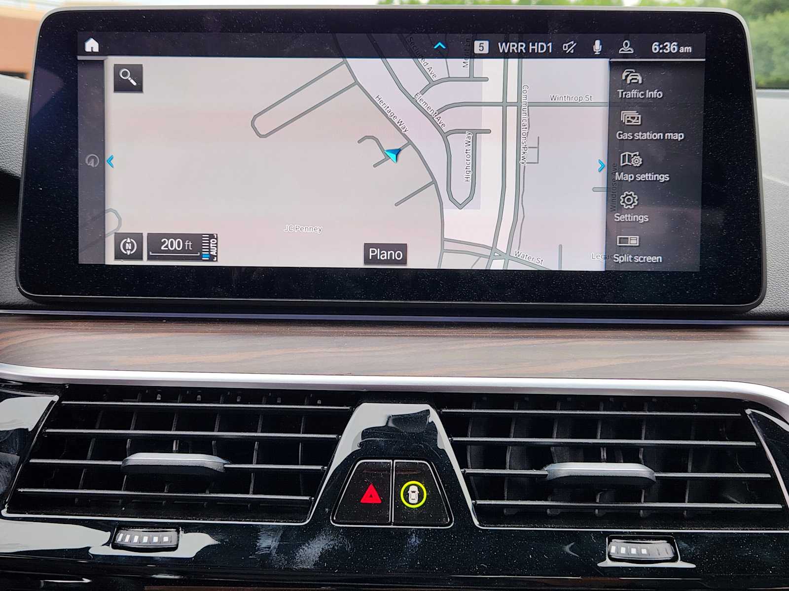 Certified Used 2023 Alpine White BMW 530e xDrive image 14