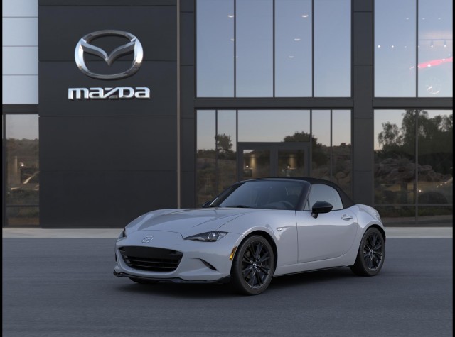 New 2025 Mazda MX-5 Miata Club CONVERTIBLE in Phoenix #Z25447