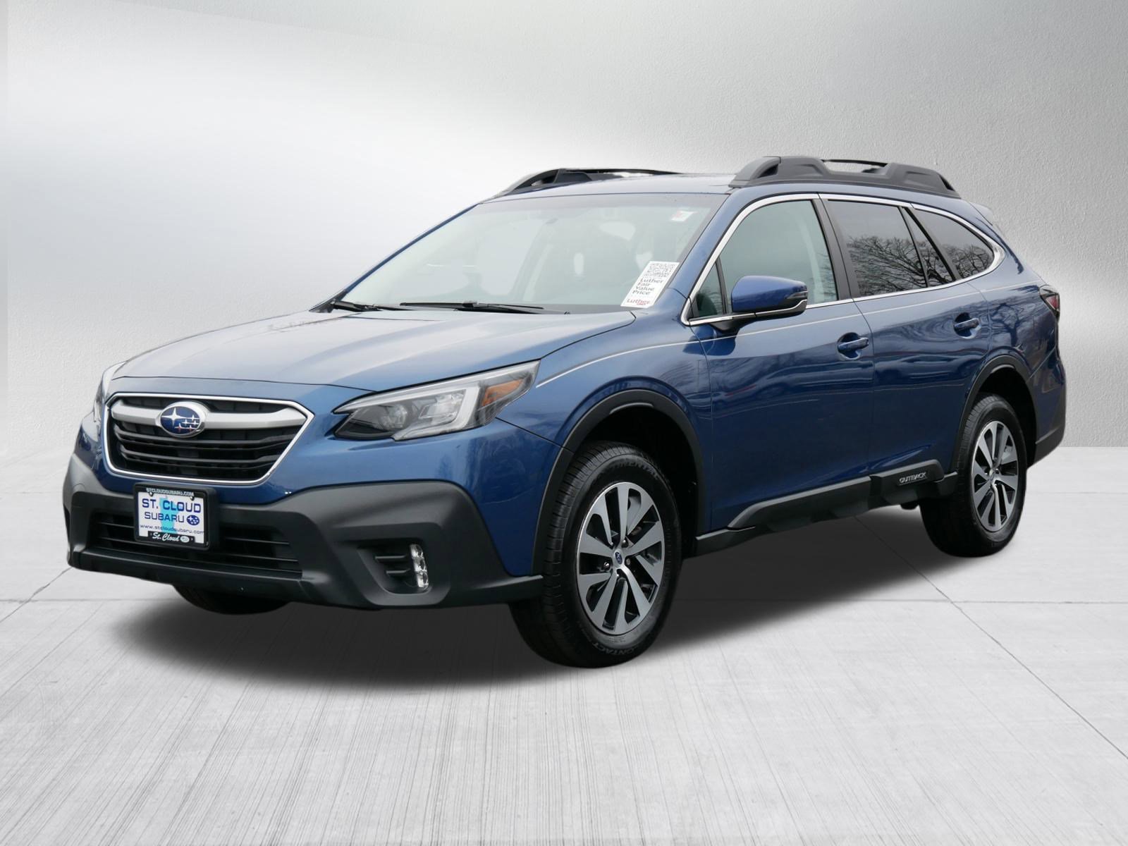 2022 Subaru Outback Premium photo 3