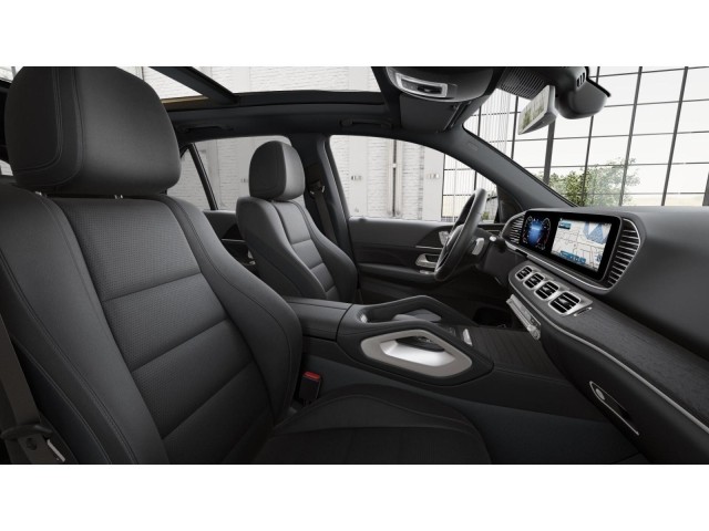 2025 Mercedes Benz GLE 350 4MATIC photo 4