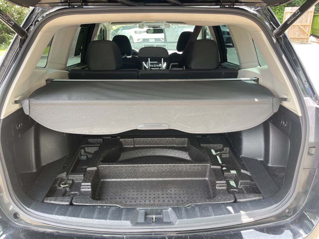 2021 Subaru Forester Premium photo 21