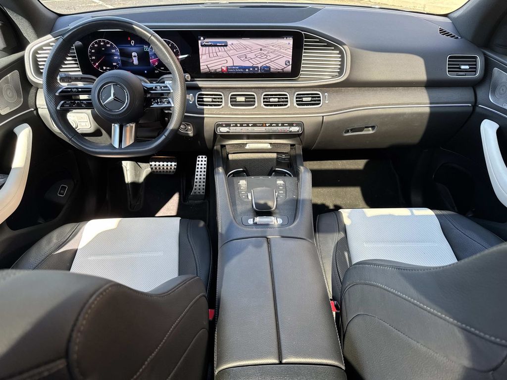 2024 Mercedes Benz GLE 580 4MATIC photo 12