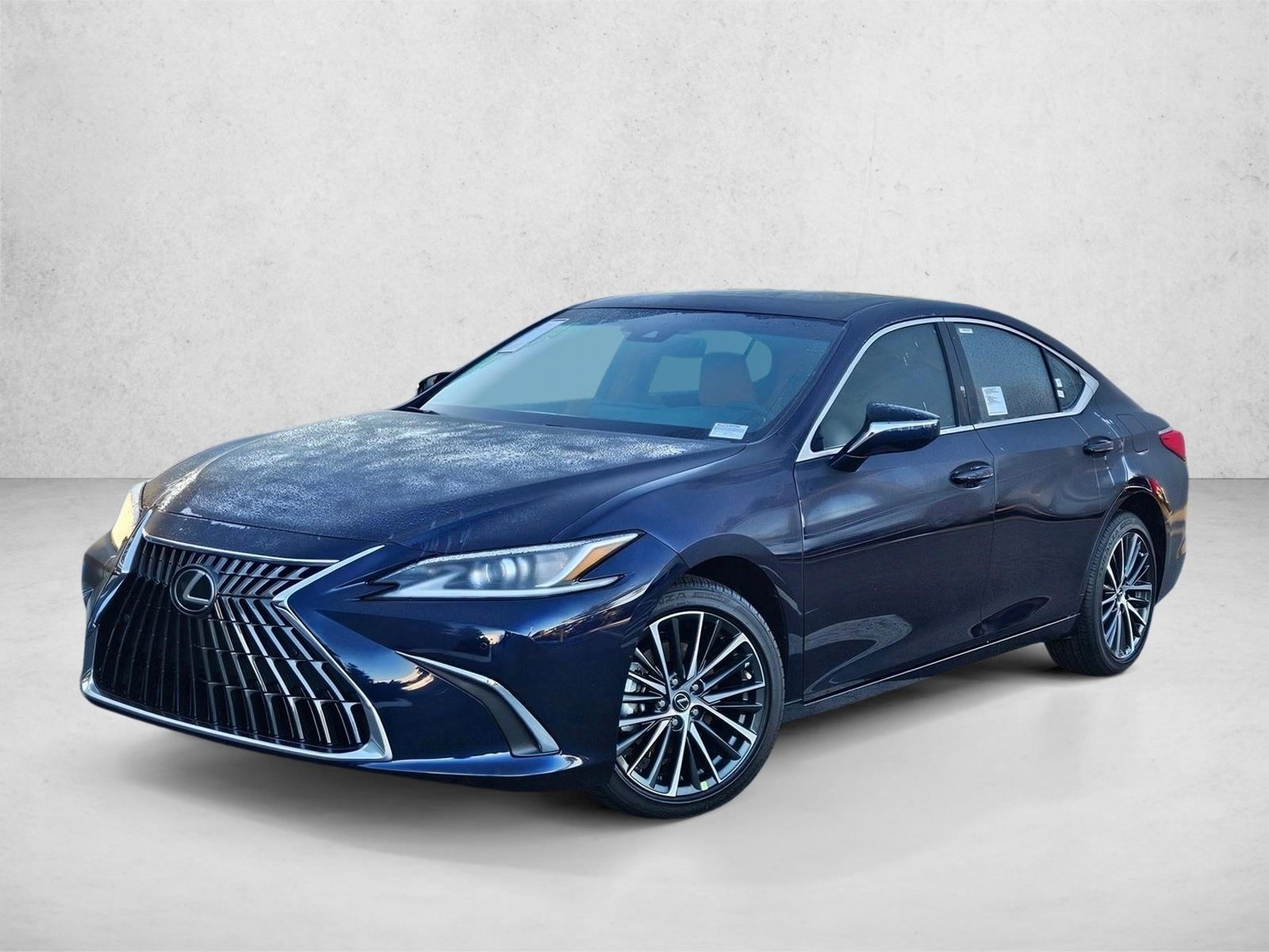 2025 Lexus ES 350's photo