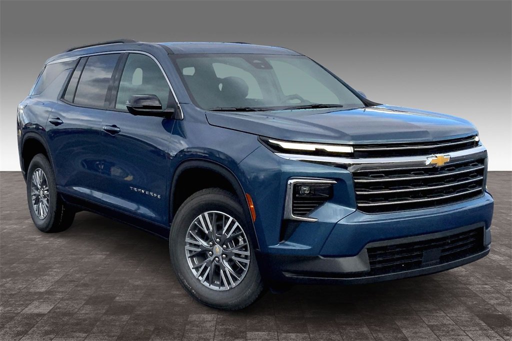 2026 Chevrolet Traverse LT's photo