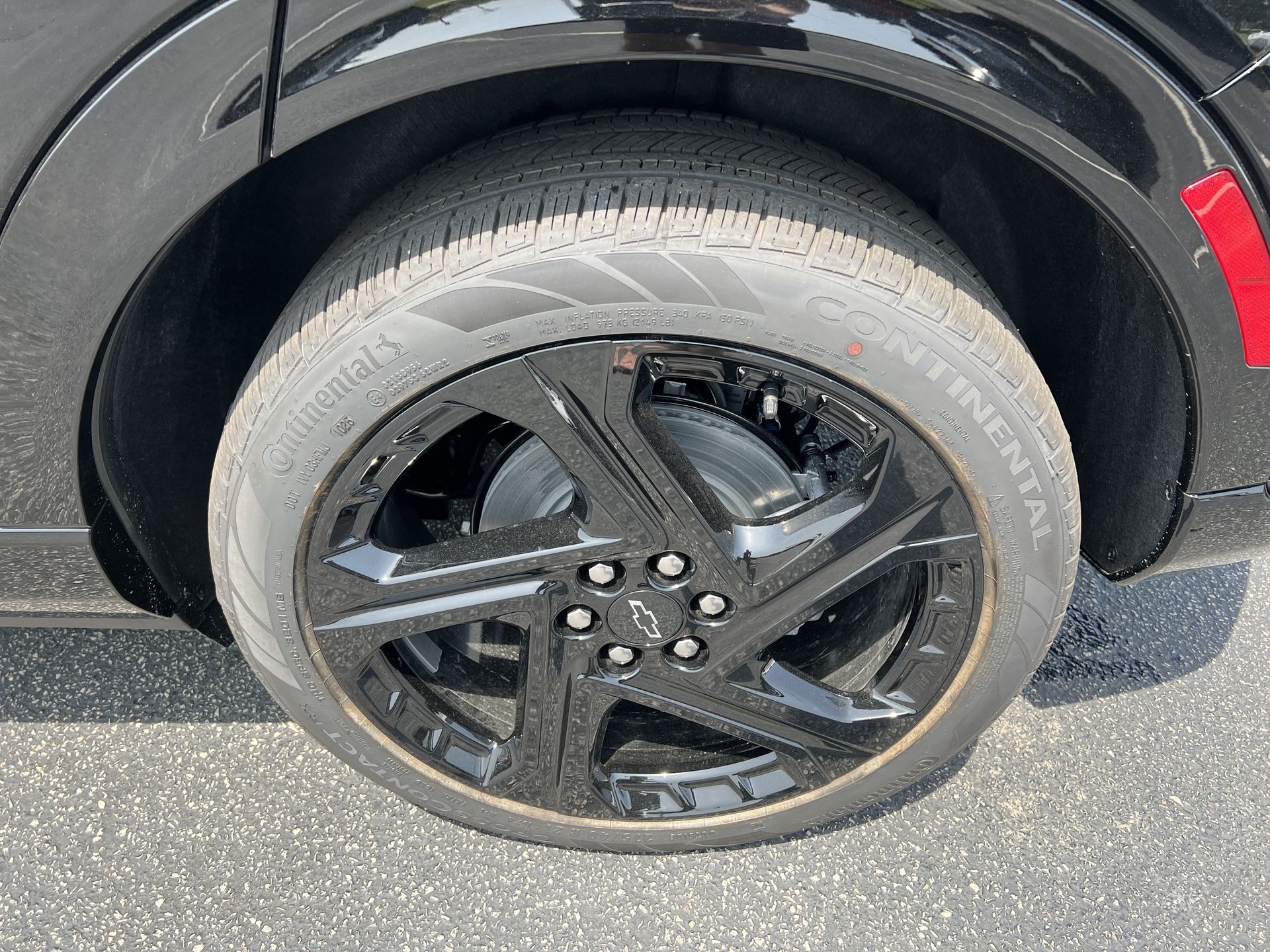 2025 Chevrolet Equinox EV 3RS photo 4