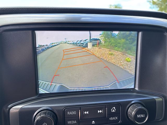 2017 Chevrolet Silverado 1500 LT photo 9