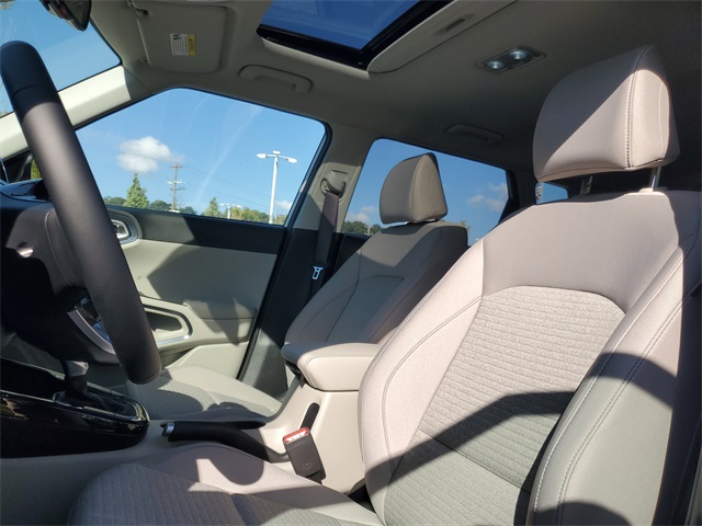 2025 Kia Soul EX photo 14