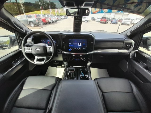 2025 Ford F-150 Lariat photo 46