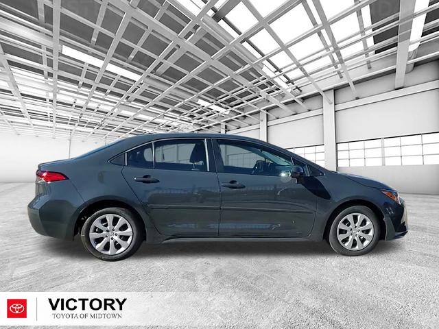 2026 Toyota Corolla LE photo 2