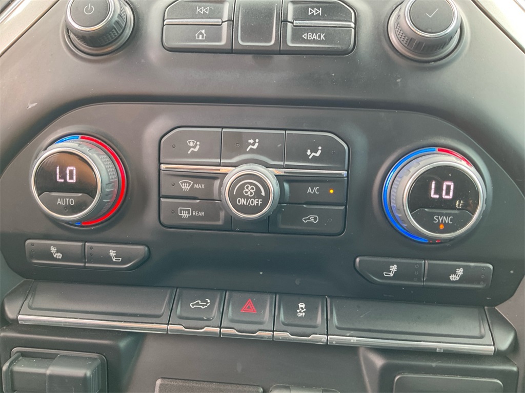 2022 Chevrolet Silverado 2500HD LT photo 20