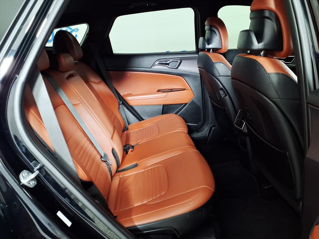 2023 Kia Sportage photo 9