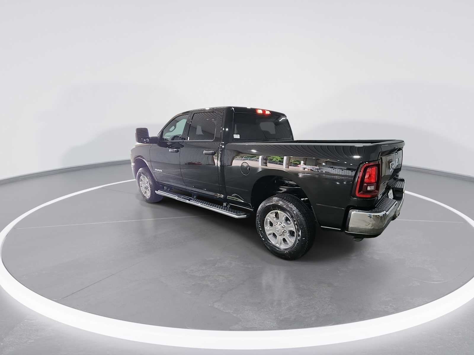 2026 Ram 2500 Big Horn photo 5
