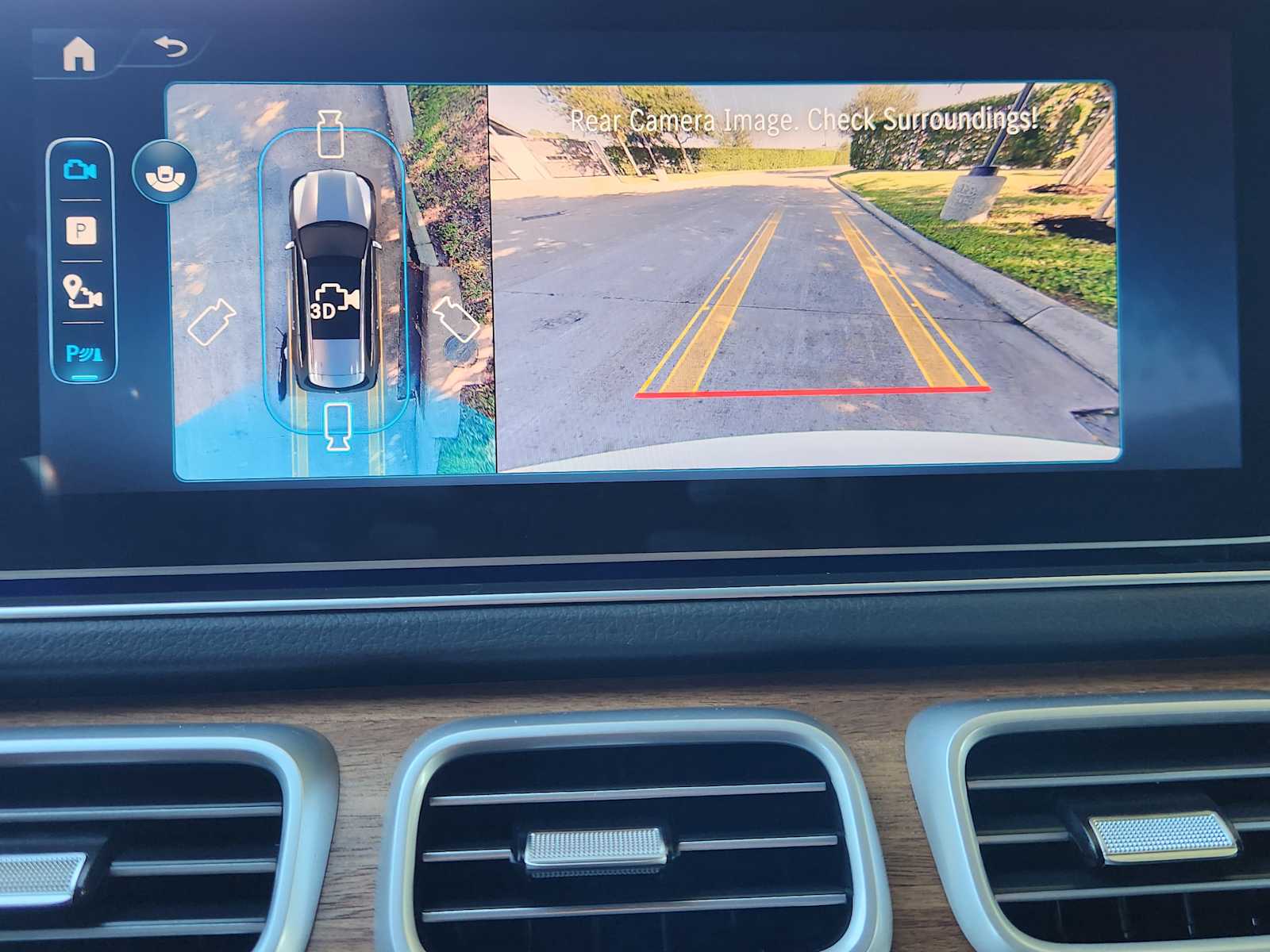 2025 Mercedes Benz GLS 450 4MATIC photo 8