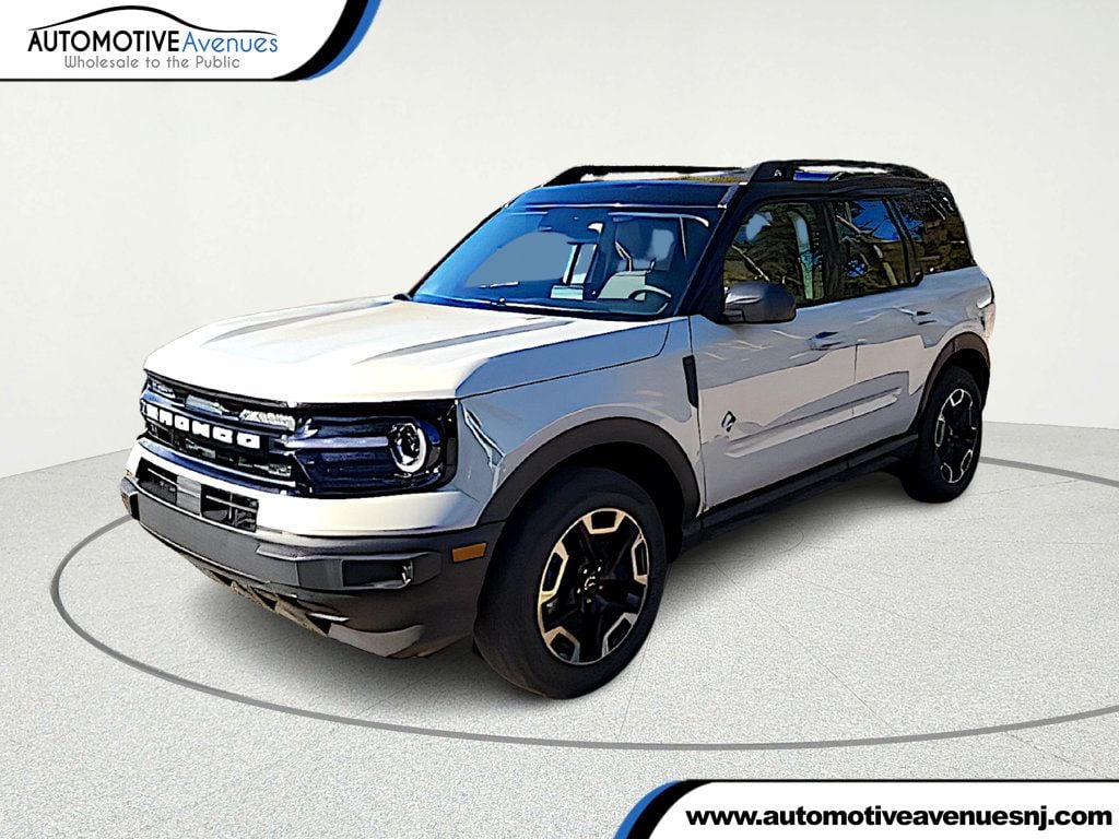 2024 Ford Bronco Sport Outer Banks's photo