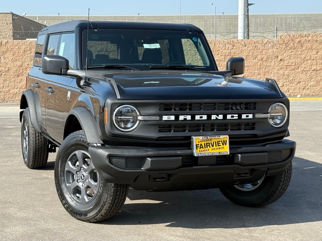 2025 Ford Bronco Big Bend photo 2