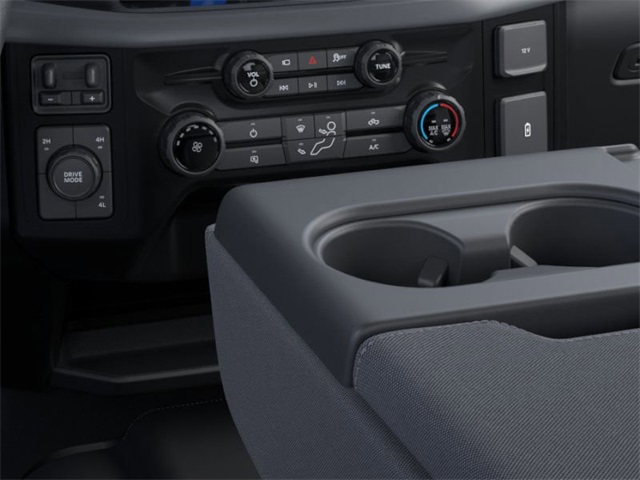 2025 Ford F-150 XL photo 6