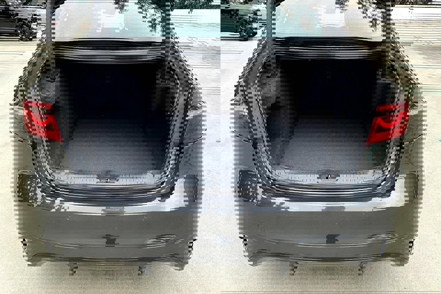2024 Jaguar XF P300 R-Dynamic SE photo 8