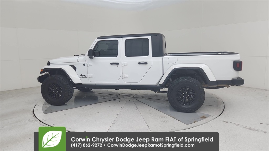2022 Jeep Gladiator Sport photo 9