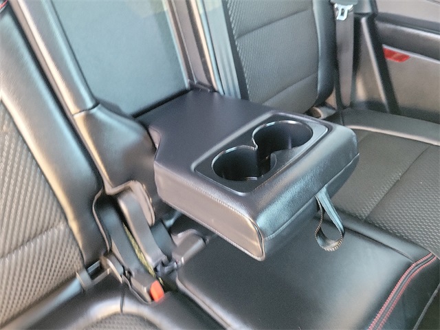 2025 Ford Escape ST-Line photo 26