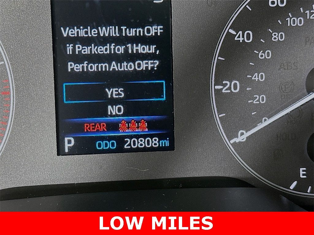 2023 Toyota Corolla SE photo 2