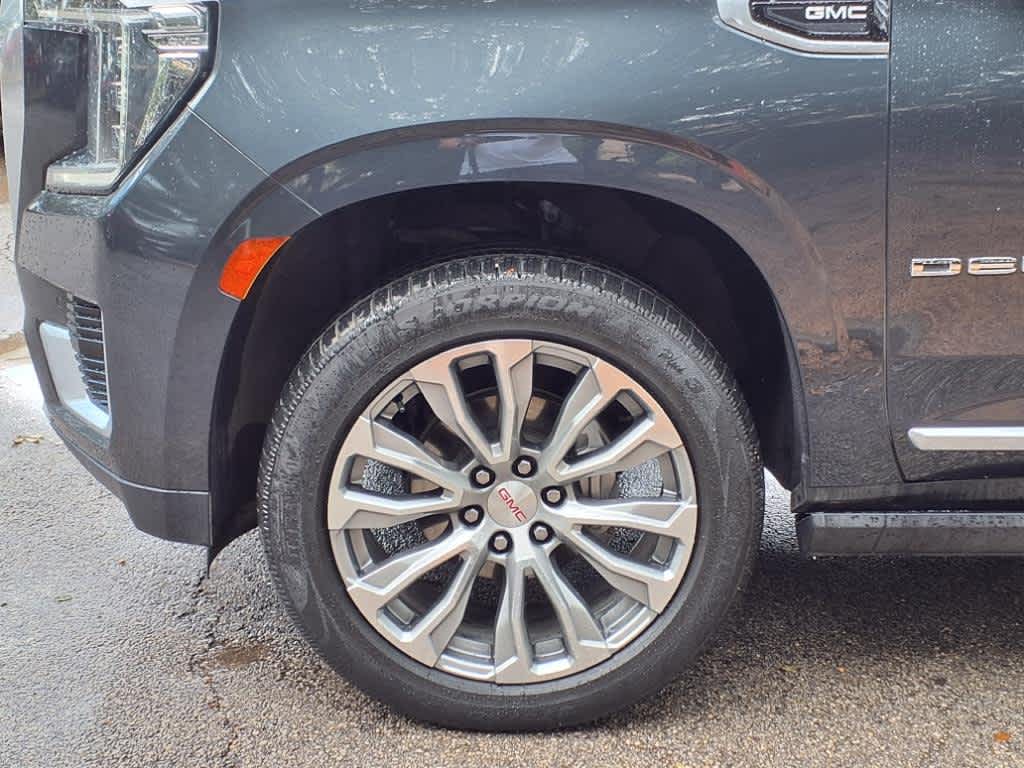 2021 Gmc Yukon Denali photo 4