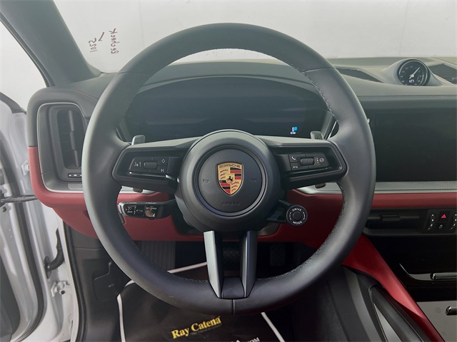 2025 Porsche Cayenne Coupe photo 11