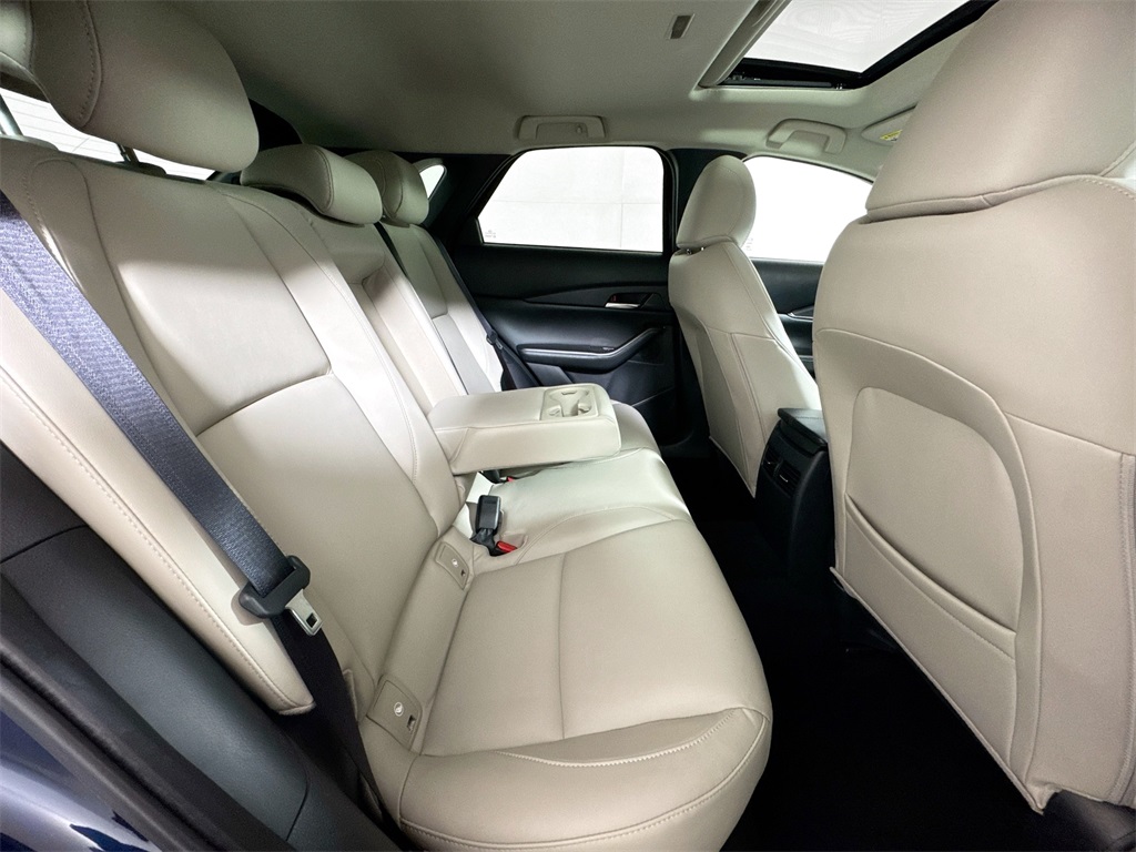 2025 Mazda CX-30 2.5 S Preferred photo 17