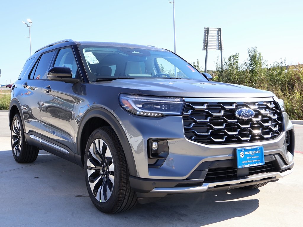 2025 Ford Explorer Platinum photo 6