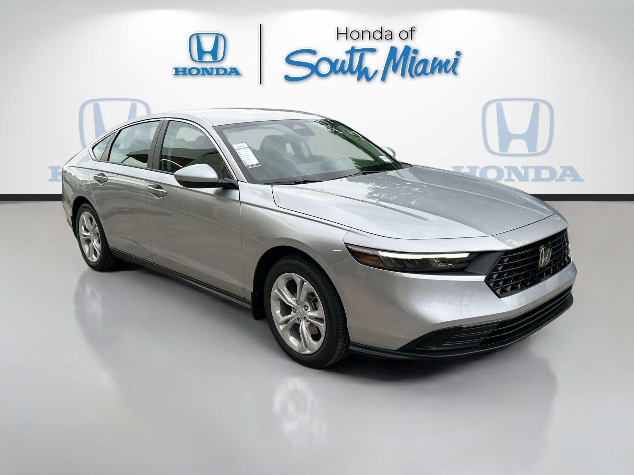 2025 Honda Accord LX's photo