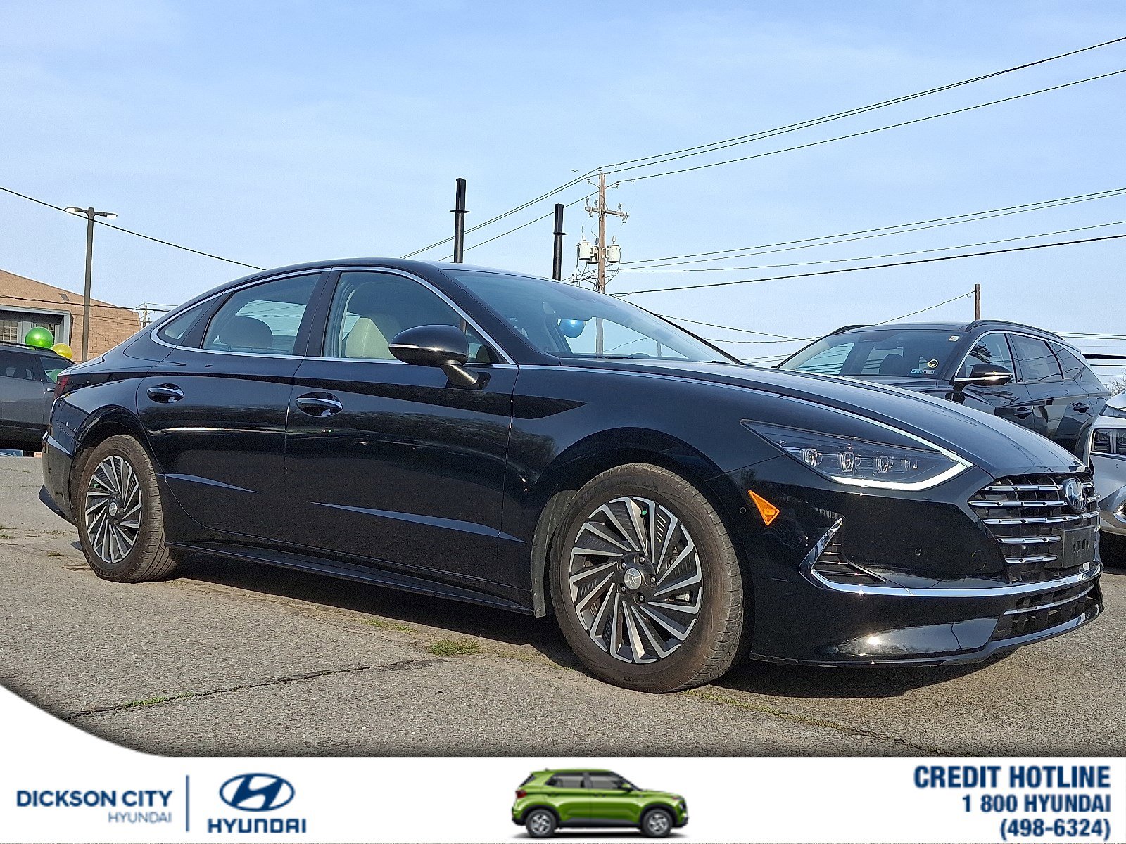 2022 Hyundai Sonata Hybrid Limited's photo