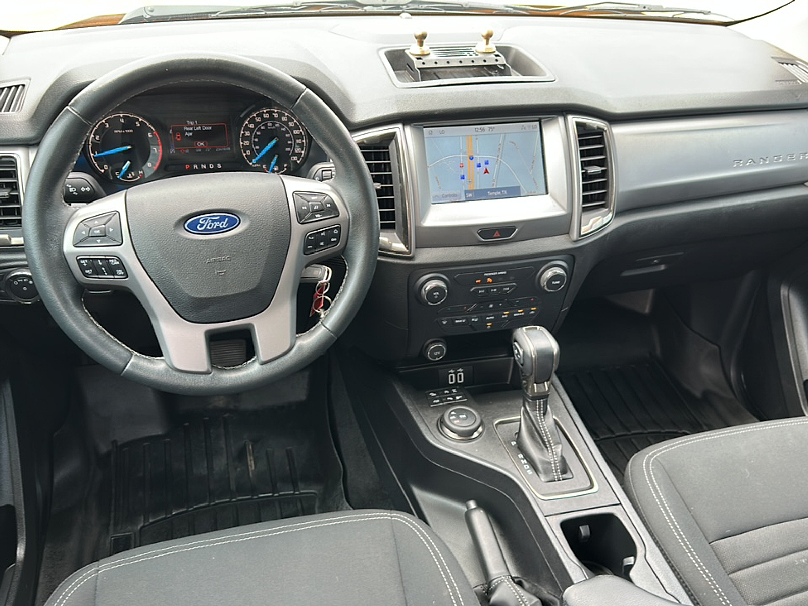 Used 2021 Orange Ford XLT image 19
