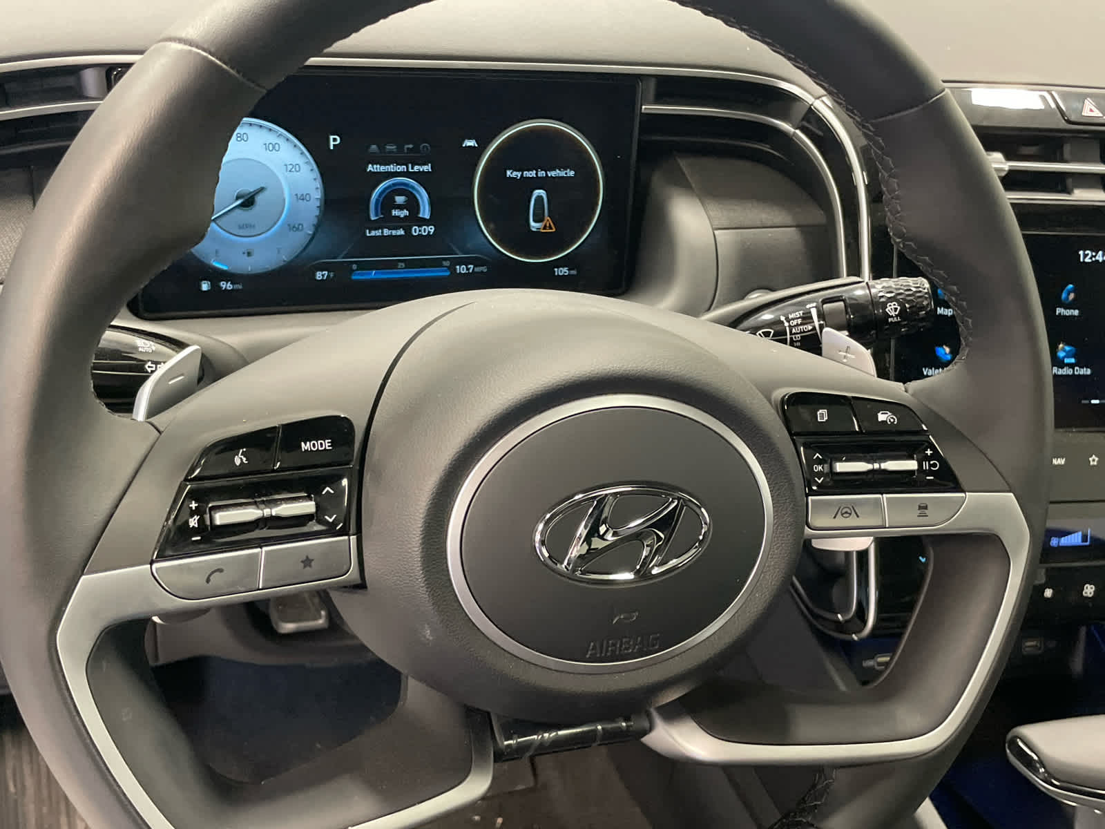 2024 Hyundai Santa Cruz Limited photo 30