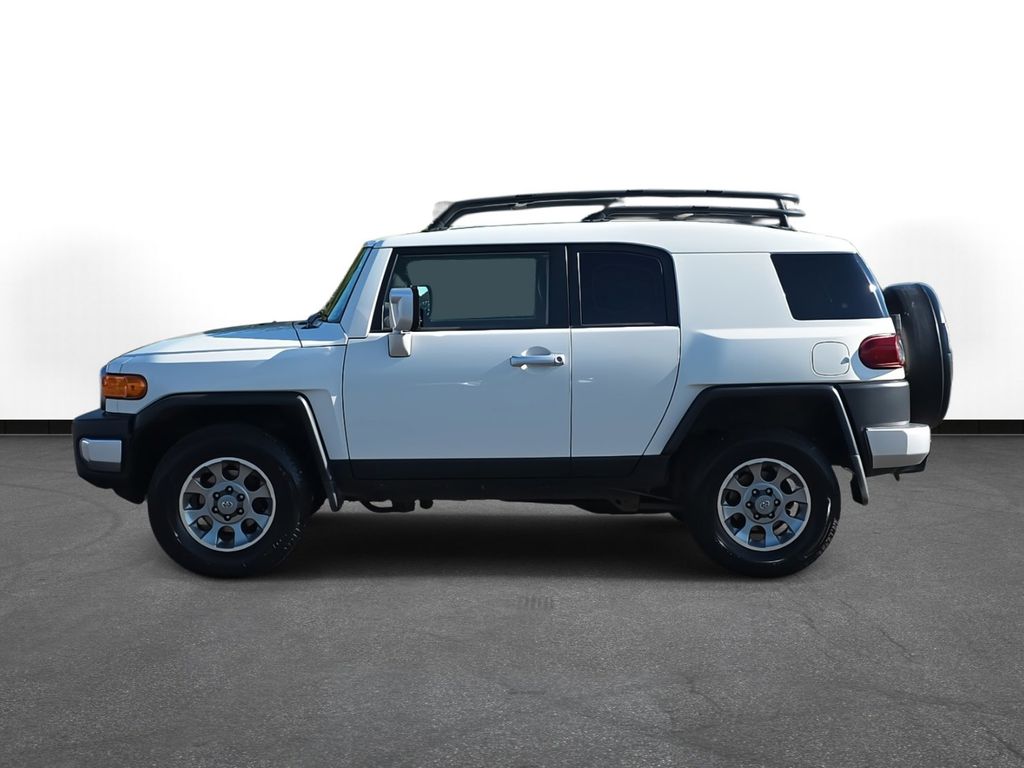 2013 Toyota FJ Cruiser Base photo 8