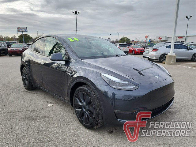 2024 Tesla Model Y Long Range's photo