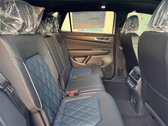 2025 Volkswagen Atlas Cross Sport SEL Premium R-Line photo 23