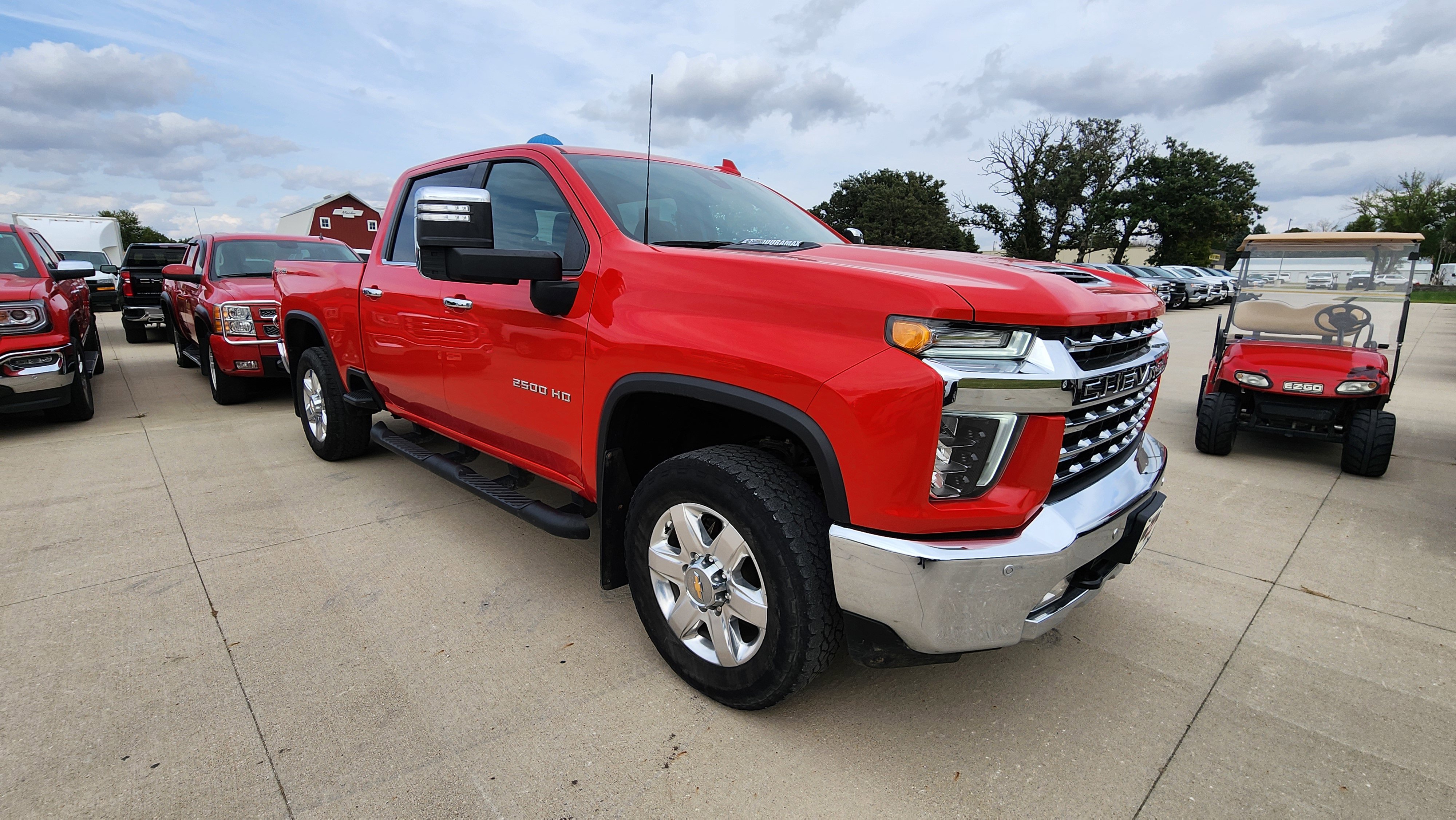 2023 Chevrolet Silverado 2500HD LTZ photo 3