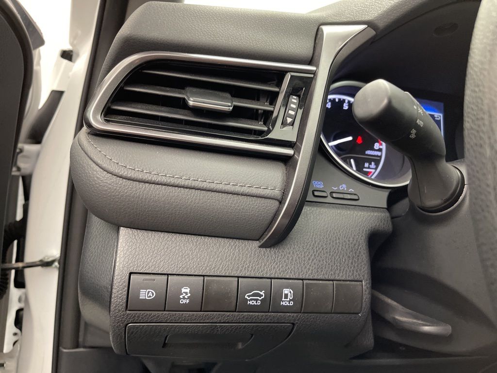 2024 Toyota Camry LE photo 7