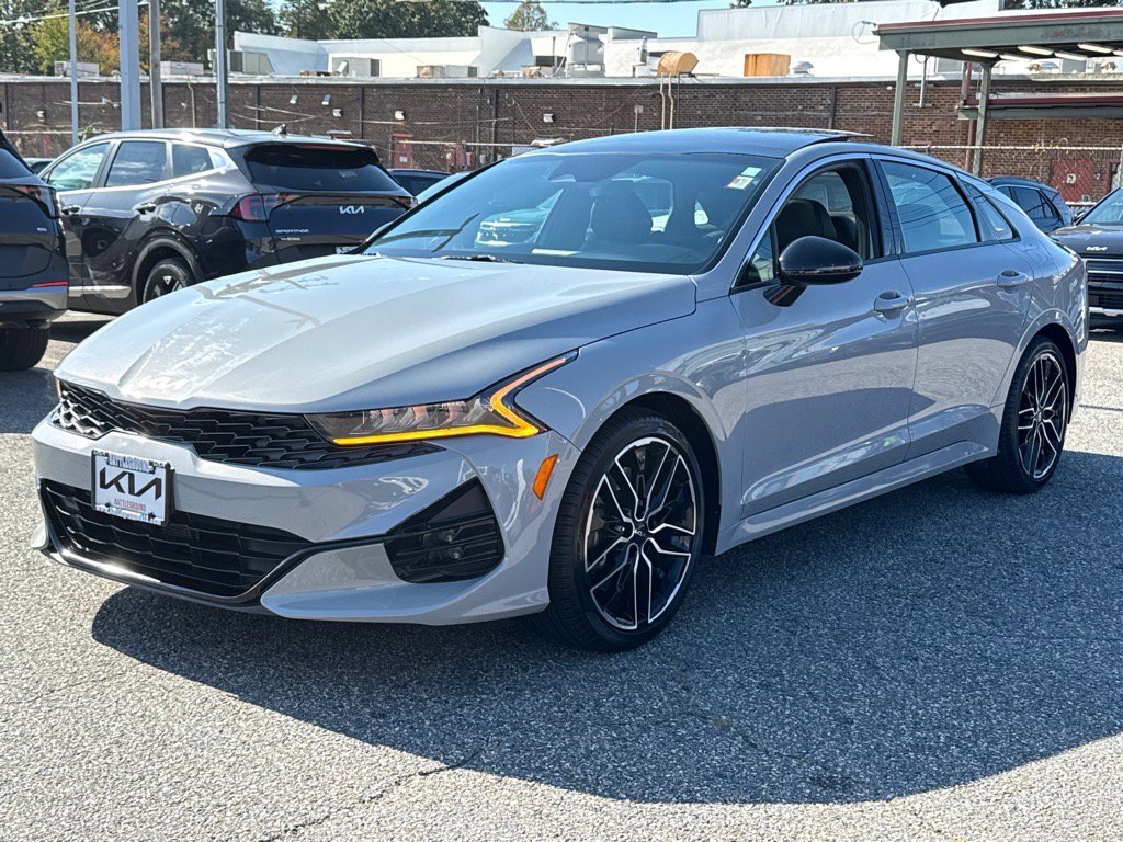 2023 Kia K5 GT photo 3