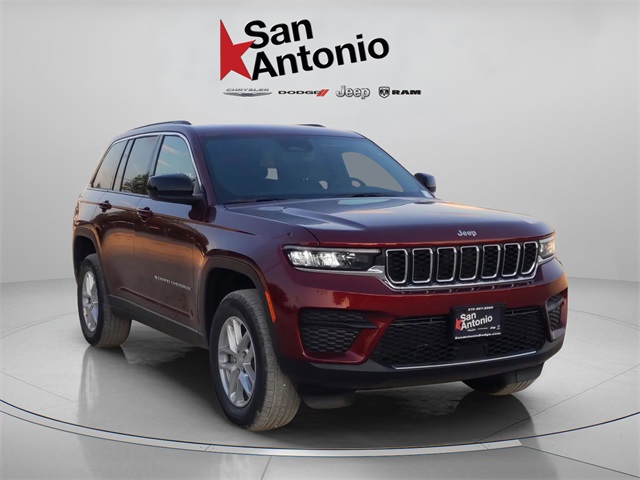 2025 Jeep Grand Cherokee Laredo X photo 2