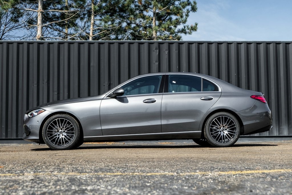 2025 Mercedes Benz C 300 4MATIC photo 4