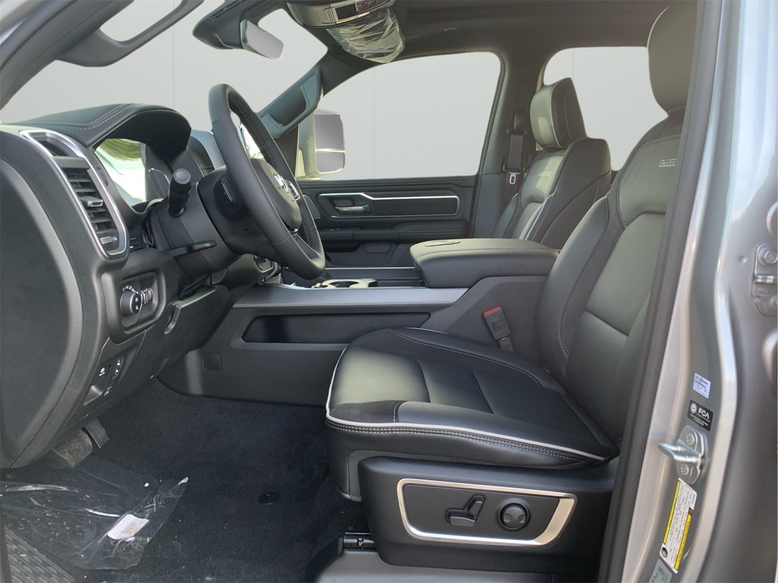 2026 Ram 1500 Laramie photo 11