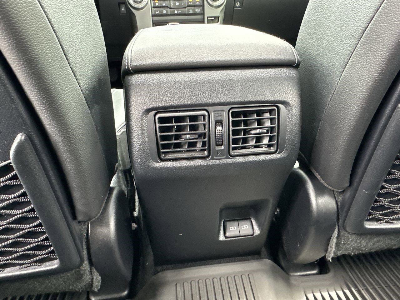 2023 Toyota 4Runner Limited photo 32