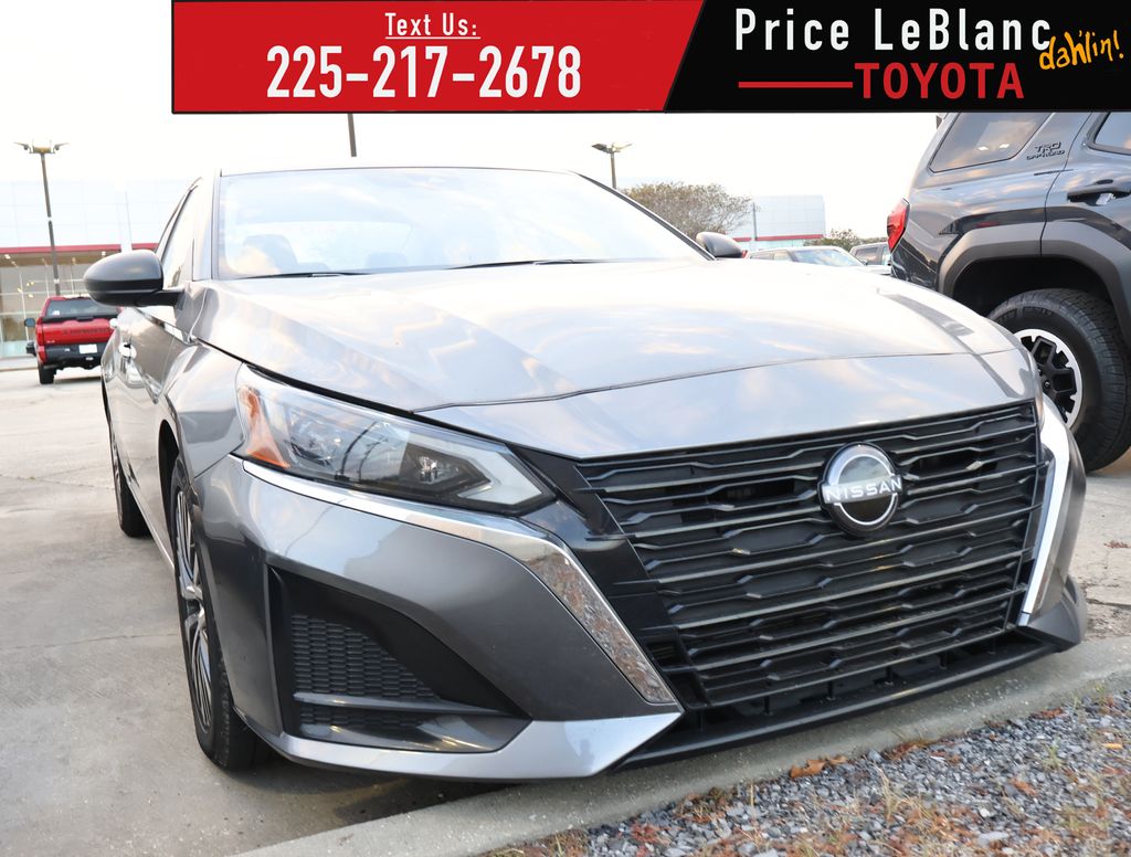 2024 Nissan Altima SV