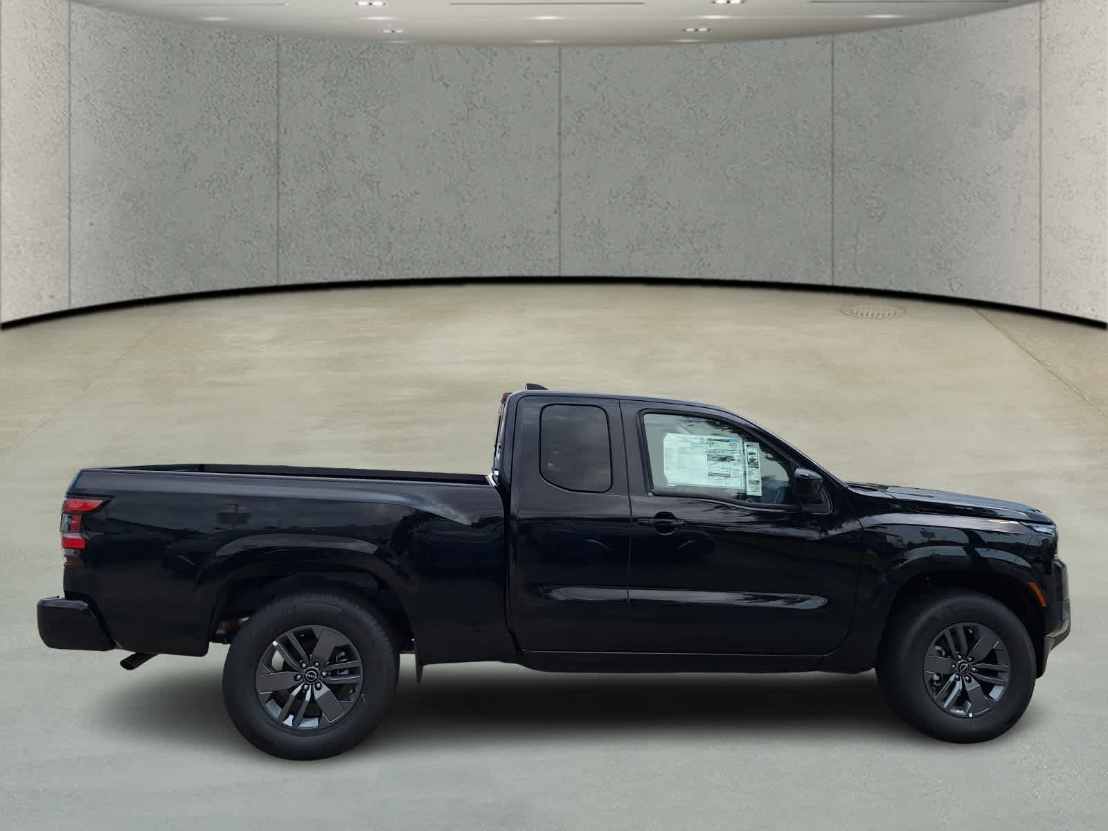 2025 Nissan Frontier King Cab SV photo 6